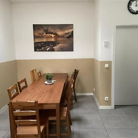 Moderne Und Schicke In Zeestow - Jedes Schlafzimmer Verfügt über Ein Eigenes Bad