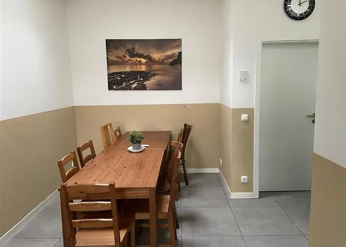 Moderne Und Schicke In Zeestow - Jedes Schlafzimmer Verfügt über Ein Eigenes Bad